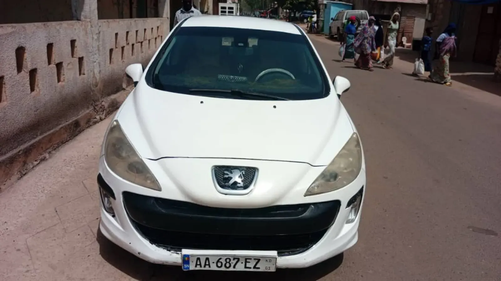 Peugeot 308 2010 Blanc cassé